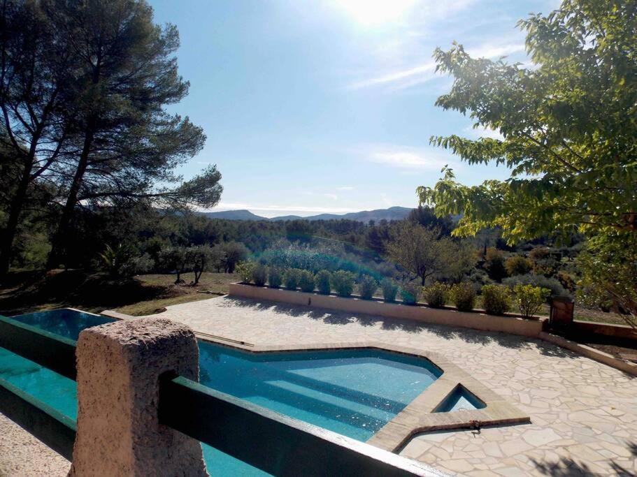 Villa Sampa Le Beausset Luaran gambar